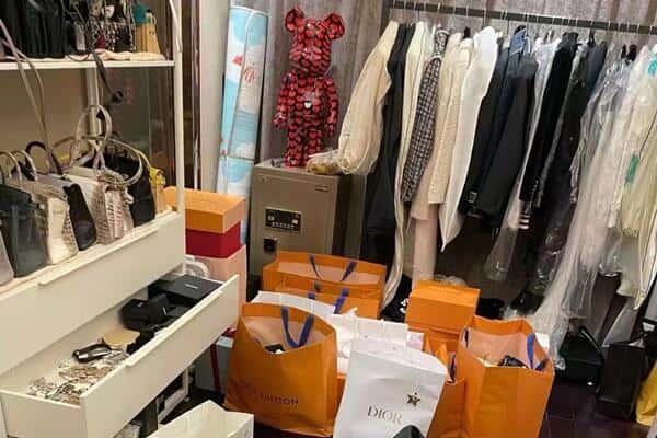 阜阳回收一线品牌衣服